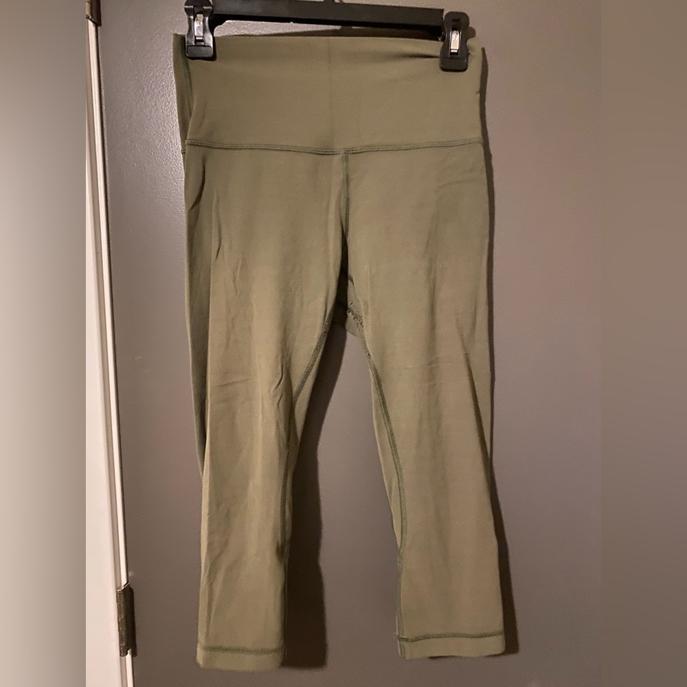 Bonesy Lululemon Align High Rise 19” Crop Leggings